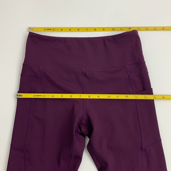 Zyia Active Capri Crop Leggings Size 6-8 Plum purple Stretch Pockets workout Gym - Picture 8 of 12